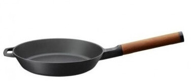 Сковорода чавунна Fiskars Norden 24 см (1026568)