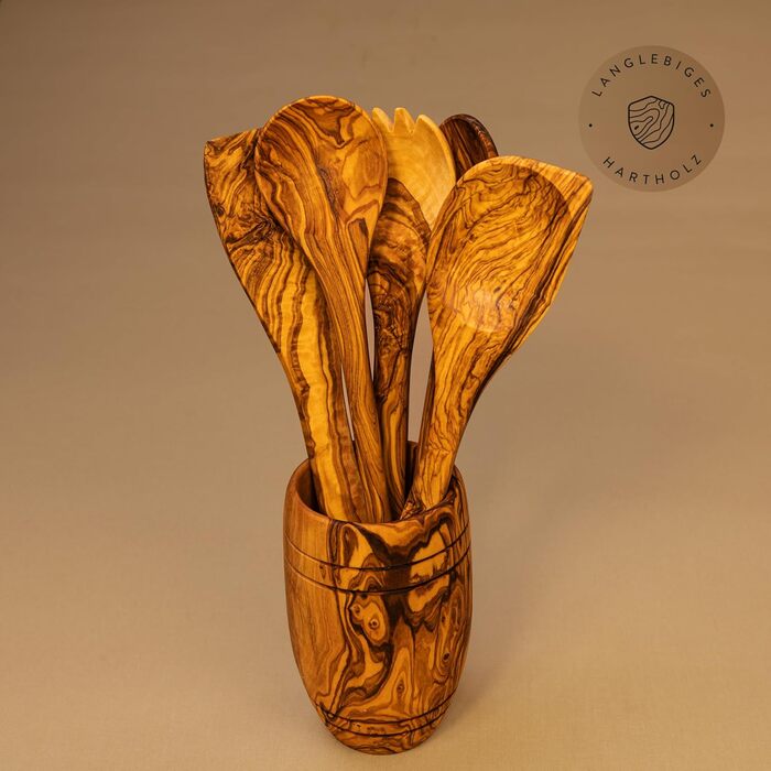 Набір кухонного приладдя з оливкового дерева das Olivenholzbrett