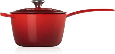 Чугунный сотейник Ø 18 см, 1,8 л с крышкой, вишнево-красный Signature Le Creuset