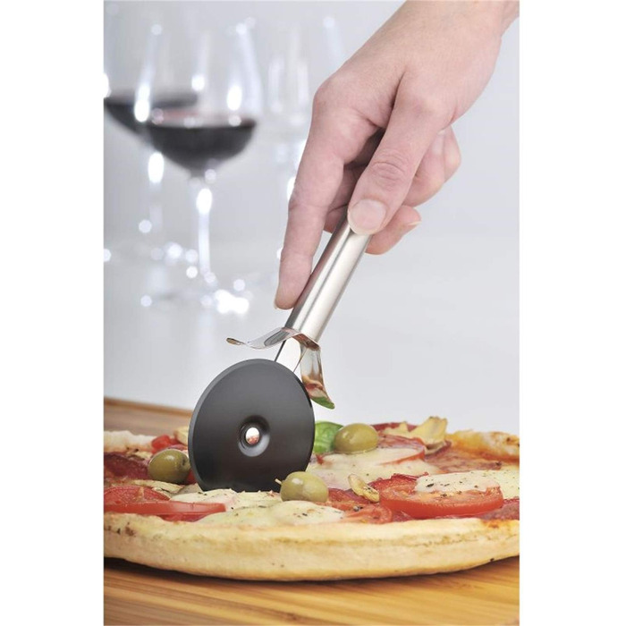 Нож для пиццы WMF Profi Plus 19,8 см, тесто с покрытием, ролик для пиццы, нож для пиццы, нержавеющая сталь Cromargan частично матовая, можно мыть в посудомоечной машине (комплект с консервным ножом)