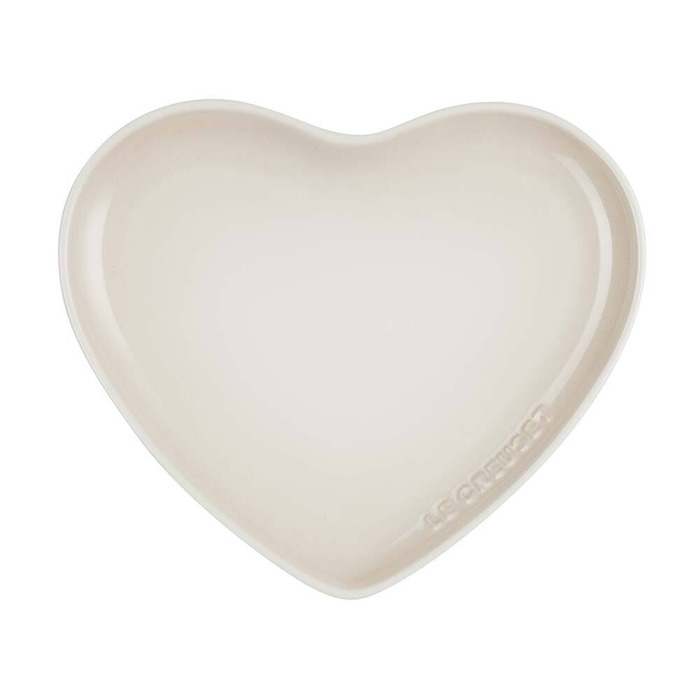 Тарелка в форме сердца 23 см, бежевая Heart Le Creuset