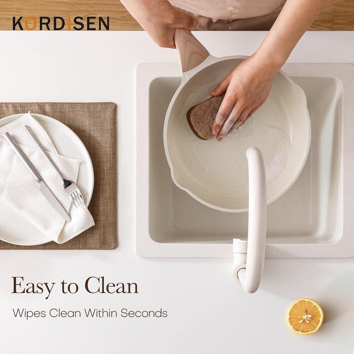 Сковорода 28 см со стеклянной крышкой, белая Kordisen