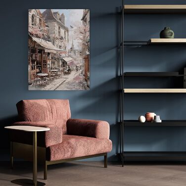 Картина на полотні STYLER 60 x 80 см I Жінка в літньому капелюсі Середземноморський прибережний пейзаж I Вітальня, спальня, офіс I Настінна прикраса з морським колоритом на тему відпочинку I Зроблено в Європі (100Д x 70Ш см, Міська прогулянка)