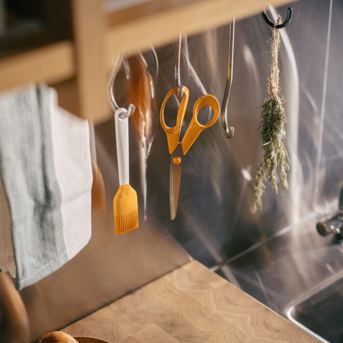 Кисть силиконовая Fiskars Functional Form, белая (1023614)