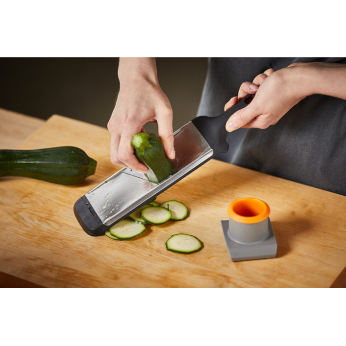 Терка для овощей Fiskars Functional Form (1014416)