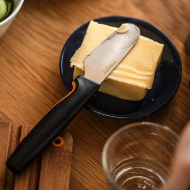 Ніж для масла Fiskars Functional Form (1057546)