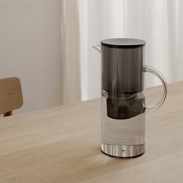 Фільтр-глечик для води з картриджами фільтром 2 л сірий STELTON