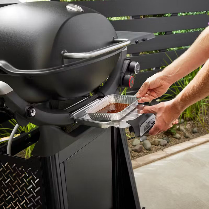 Газовый гриль Weber Q3200N с боковыми столиками на тележке Premium 1501126 Код: 013077