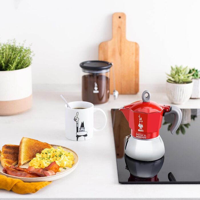 Кофеварка Moka Induction 150 мл на 4 чашки, красный Bialetti