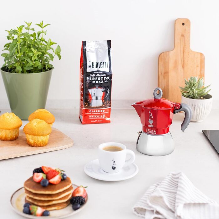 Кофеварка Moka Induction 150 мл на 4 чашки, красный Bialetti