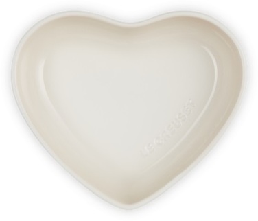 Блюдо сервировочное в форме сердца 20 см, бежевое Heart Le Creuset