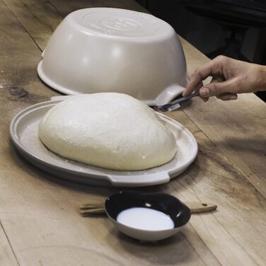 Форма для випікання хліба кругла 32,5 см, бежева Emile Henry
