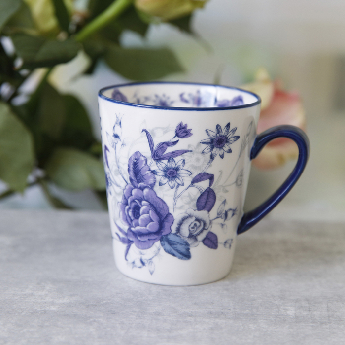 Кружка для чая London Pottery BLUE ROSE, керамика, миндальная слоновая кость/синий, 300 мл