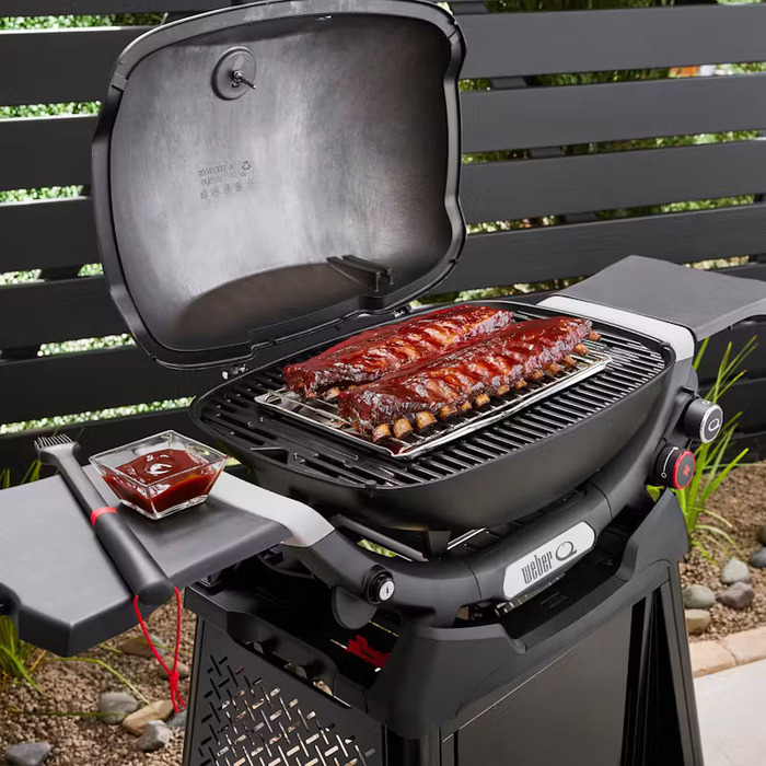 Газовый гриль Weber Q3200N с боковыми столиками на тележке Premium 1501126 Код: 013077
