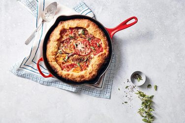 Сковорода чавунна 23 см, вишневий Le Creuset