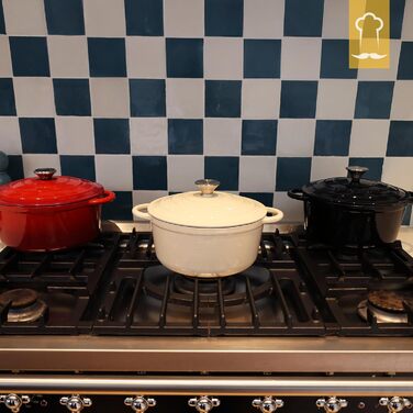 Чавунна жаровня 3,5 л з кришкою 24 см, кремова Chefarone