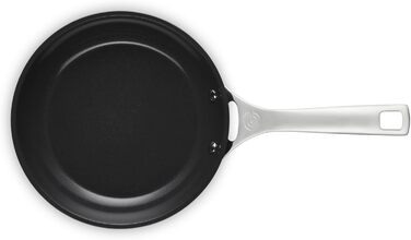 Керамічна сковорода з антипригарним покриттям 20 см LE CREUSET Essential